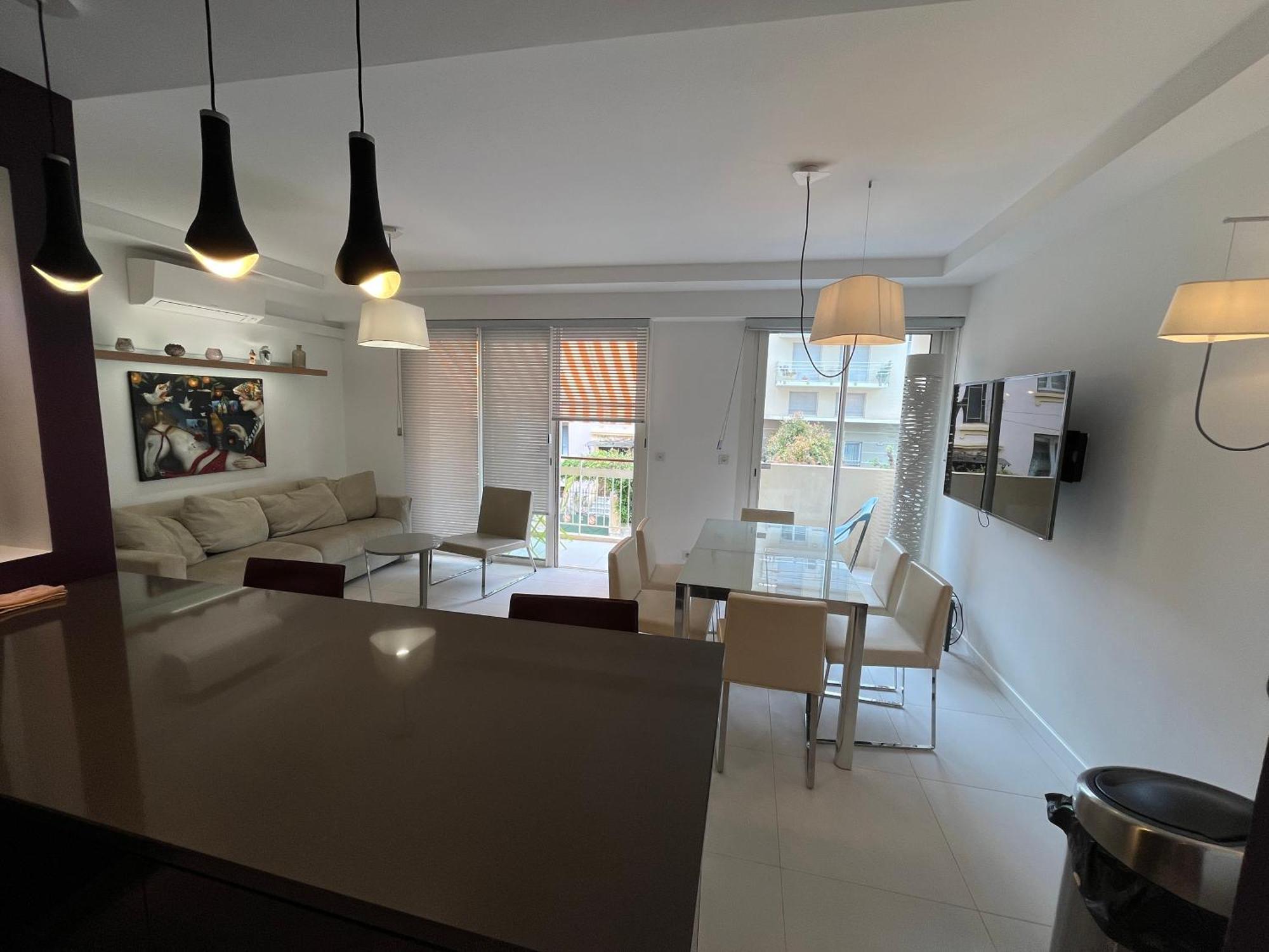 Appartement Calme Familial 3 Ch Avec Terrasses Juan-les-Pins Bagian luar foto