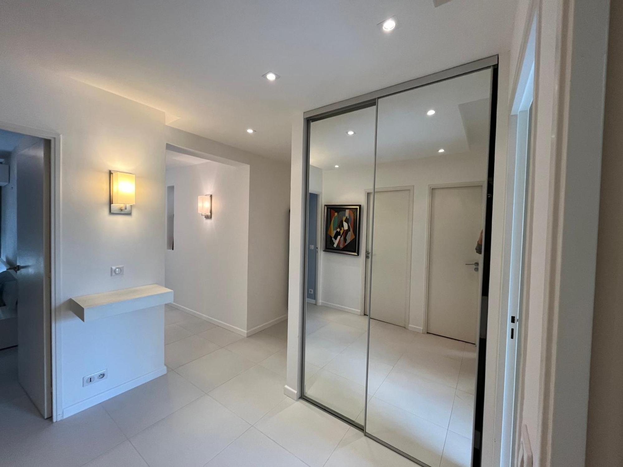 Appartement Calme Familial 3 Ch Avec Terrasses Juan-les-Pins Bagian luar foto